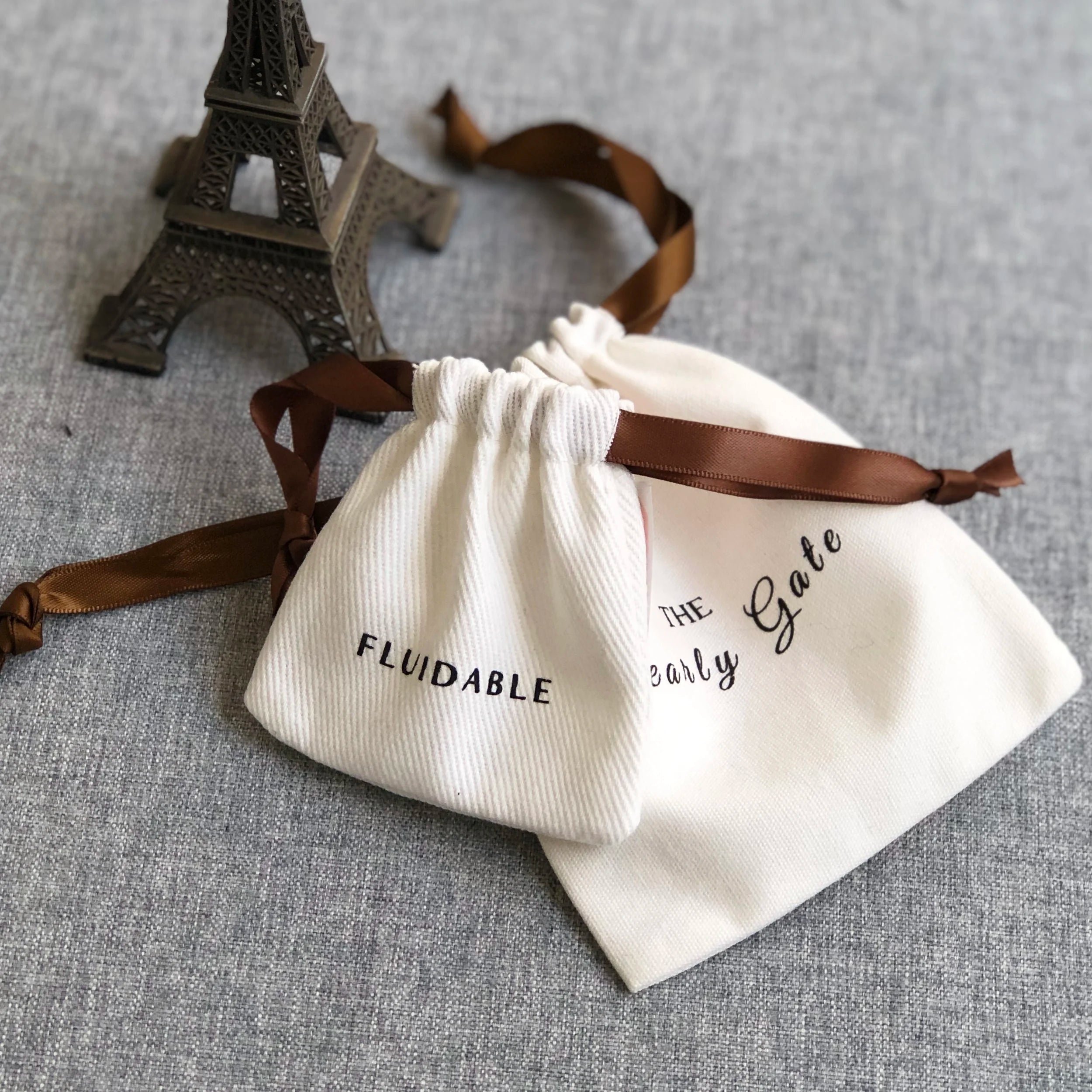 Low MOQ 50 Custom Design Small Canvas Bag Can Customized Size Wholesale Canvas Drawstring Bag
