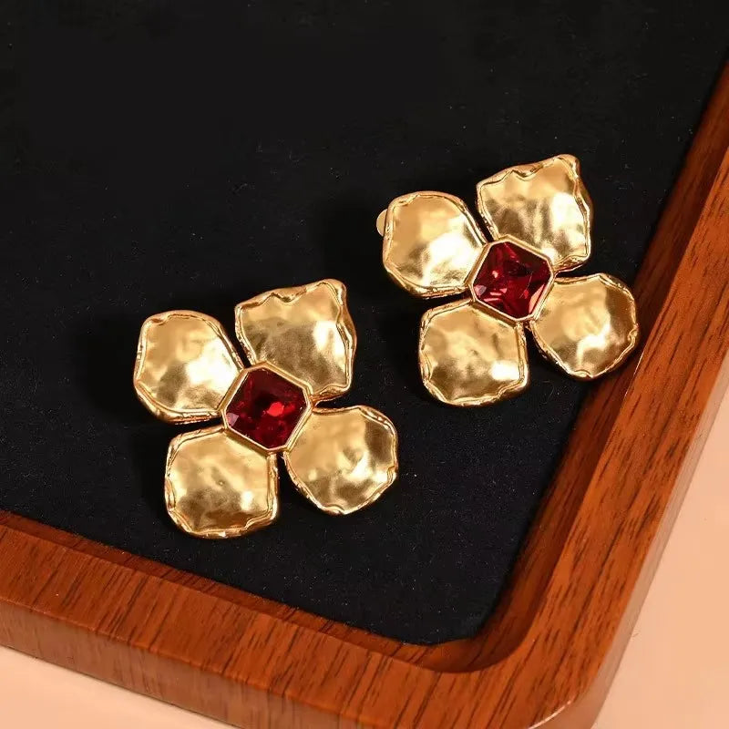 Fashionable Gold-Plated Alloy Zircon Stud Earrings Cute Ruby Flower Design for Women's Anniversary