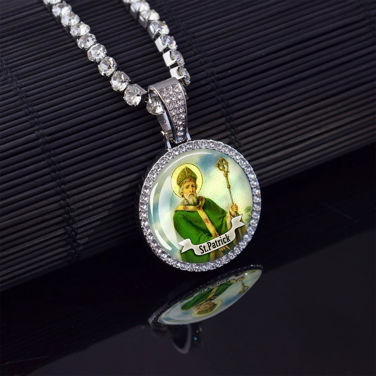 12 Saint Pendant Necklace Women Creative Luminous Rhinestone Hip Hop Jewelry Bling Iced Out Tennis Chain Women