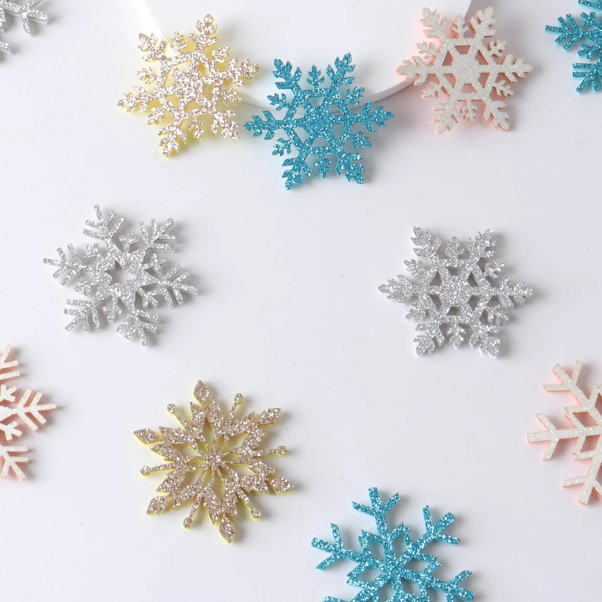Nicro Wholesale Price 200pcs/bag Biodegradable Fabric Snowflake Glitter Confetti DIY Accessories Wedding Christmas Decoration