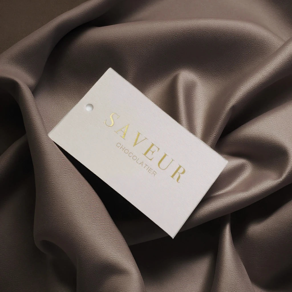 Super Quality Paper Price Tag Custom Printing logo Design Thick pink Cardboard Luxury Gold Foil logo Paper hang Tags