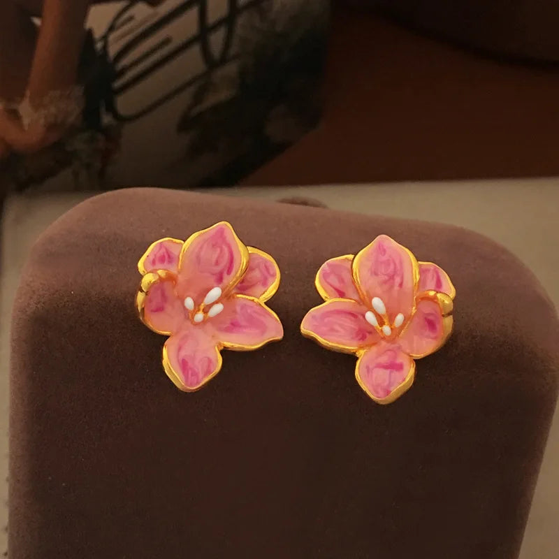 Sweet Enamel Big Flowers Pink Peach Blossom Stud Earrings for Women Brincos Jewelry Girl Christmas Valentine's Day Gift
