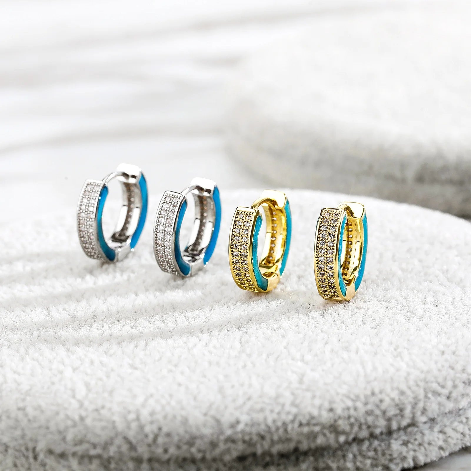 Luxury Iced Out Double Row CZ Hoop Earrings Round Shape Push Back Luminous Earring for Male Female Gift Fashion Jewelry Earrings