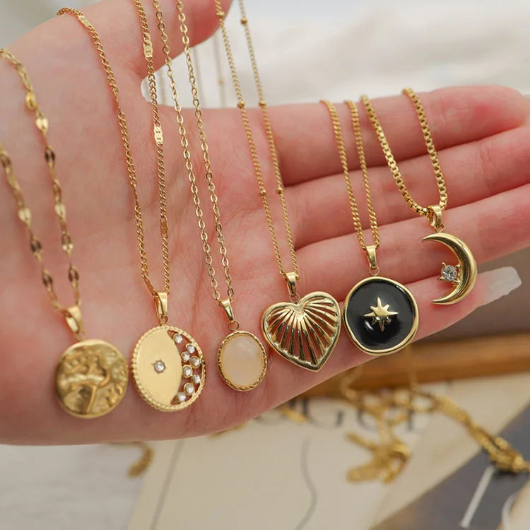 G1982 Stainless Steel Jewelry Gold Plated Shapes Circle Heart Moon Pendant Necklace