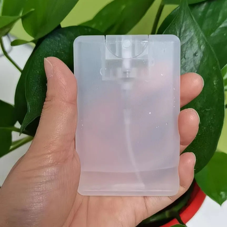 Recyclable Plastic Essential Oil Perfume Sprayer 20ml Card Clear White Black Square Pocket Perfume Bottle