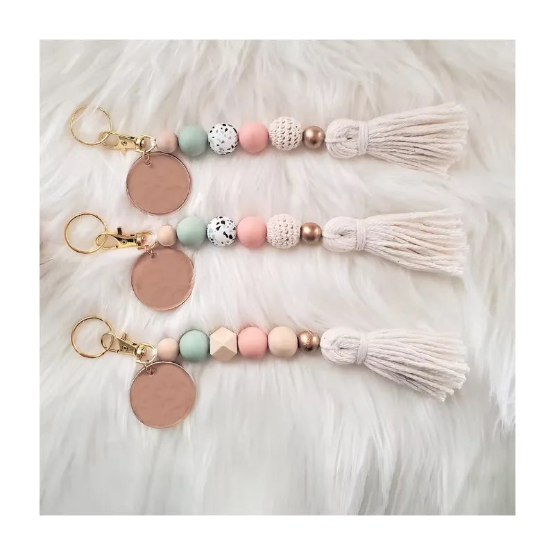 Portable House Car Keys Ring Holder Monogrammed Wood Acrylic Disk Knitting Floral Silicone Beaded Keychain with Macrame