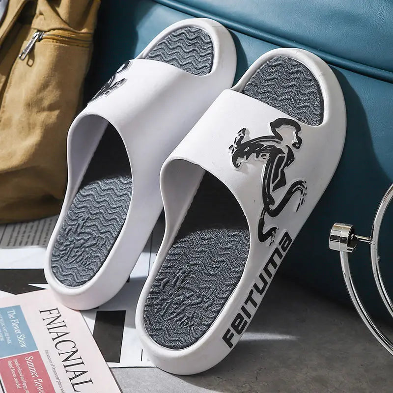 Men's New Fashion Thick Bottom Slippers Soft Bottom Anti-slip Trendy Men's Beach Slippers Summer Outdoor Indoor Men's Shoes