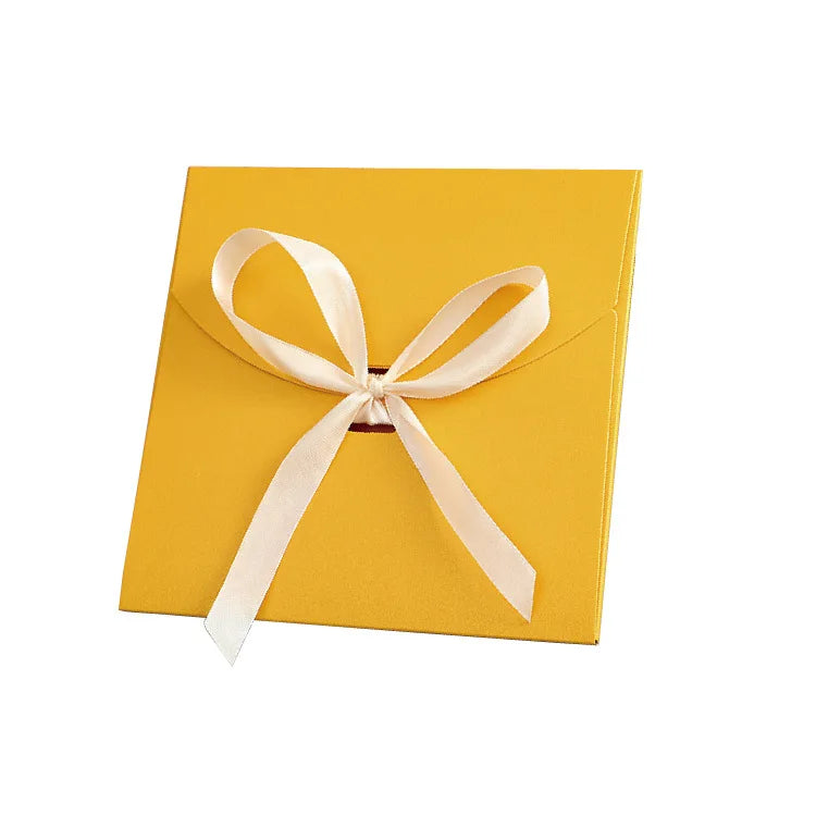 Factory Price Paper Pocket Bag Silk Scarf Packing Boxes Envelope Box with Ribbon