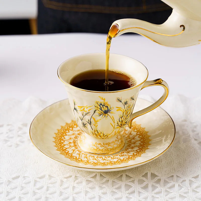 QIAN HU English Vintage Hand-Painted Porcelain Coffee and Tea Set Palace Style Afternoon Tea Kettle & Cup