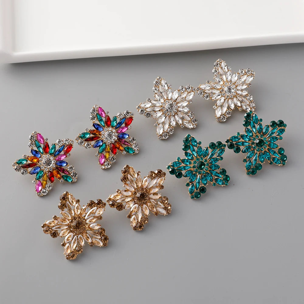 Wholesale Gold Plated Pentagram Earrings Colorful Sparkling Rhinestone Crystal Star Stud Pearl Main Stone Jewelry for Women