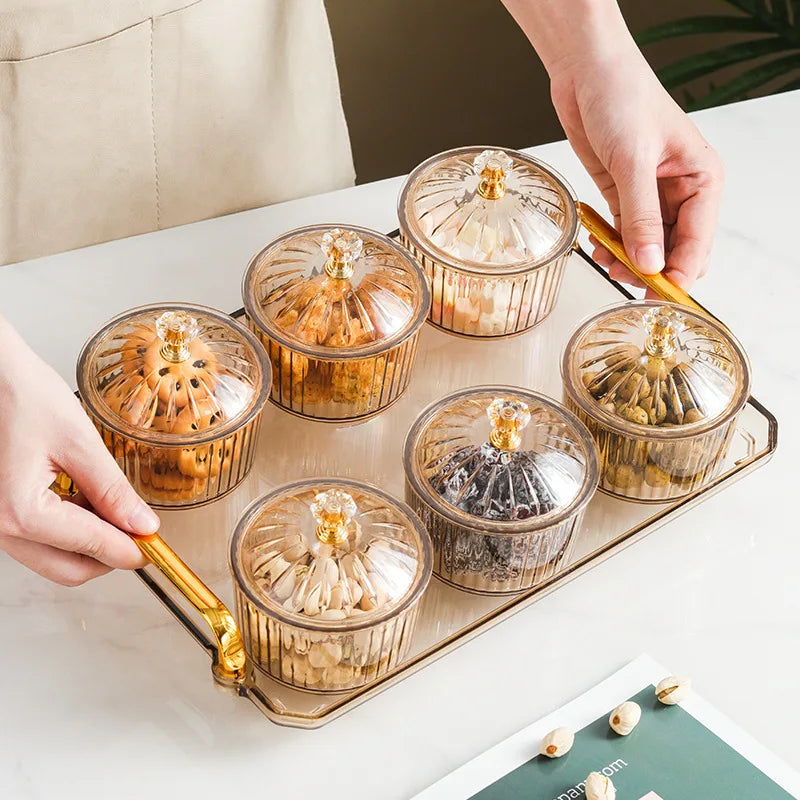 Hot Selling Nordic Dried Fruit Plate Snack Plate Snack Check Heart Divided Tray Transparent Round Fruit Plate with Cover