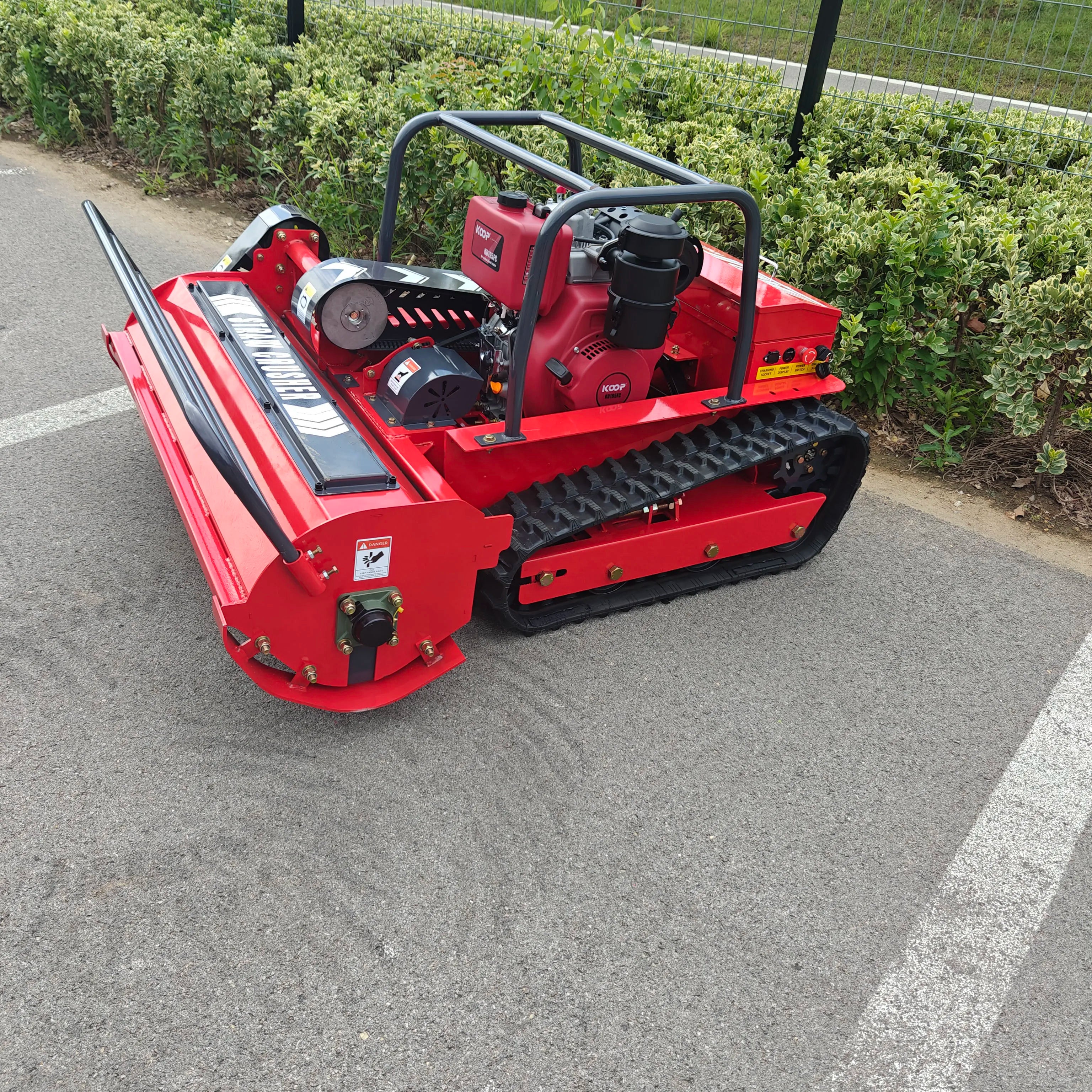 Remote Lawn Mower 800mm Robot Lawn Mower Automatic Gps for Sale