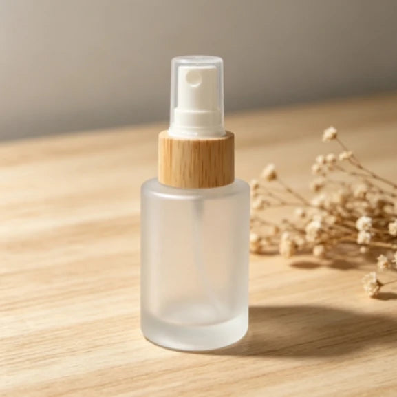 30ml Frosted Glass Bottle Bamboo Sprayer Bottle with White Spray Head