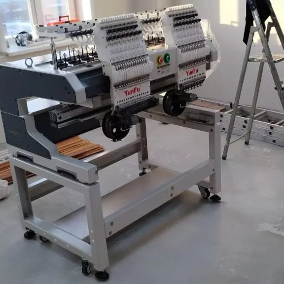 Commercial 2 Head Embroidery Embroidery Machine Computerized Two Head