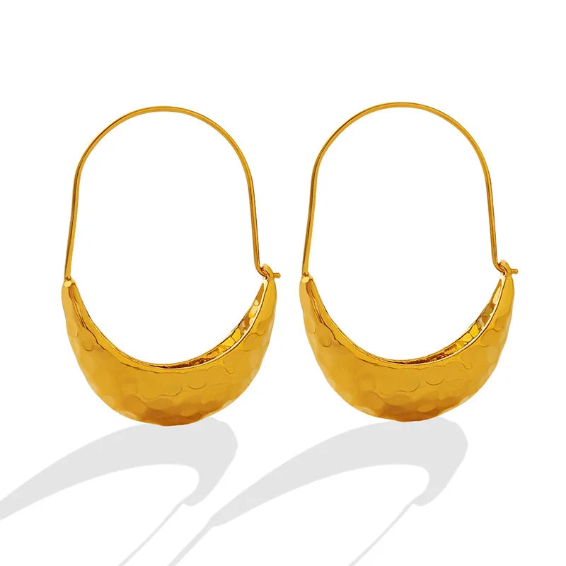 Wholesale Creative Personality Metal Ball Stud Earrings Boat Shape Lady Stainless Cold Wind Metallic Style Fashion Accessory
