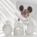 Hot Selling Contemporary Nordic Home Decor Small Ceramic Bud Vase with White Flower Design