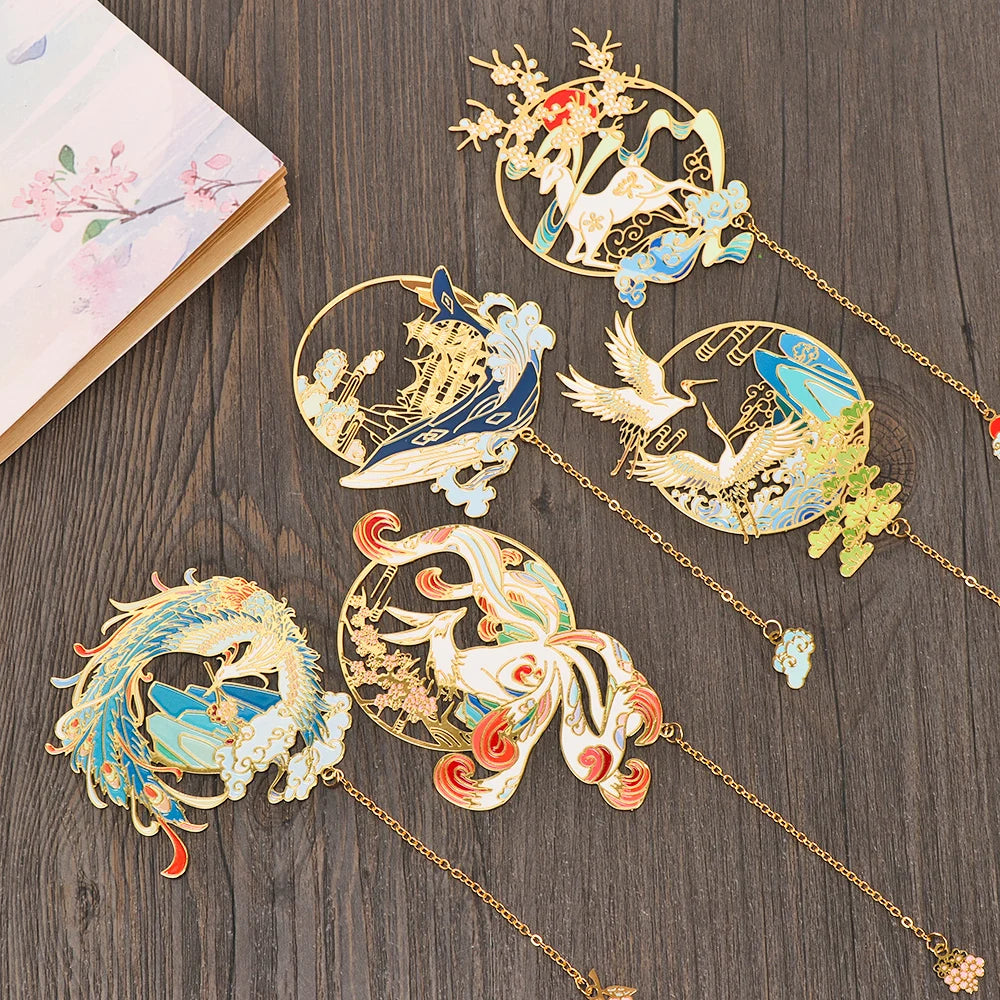 Chinese Style Hollowed Brass Bookmark Pendant Retro Book Clip Metal Pagination Mark Student Gift Stationery Office Supplies