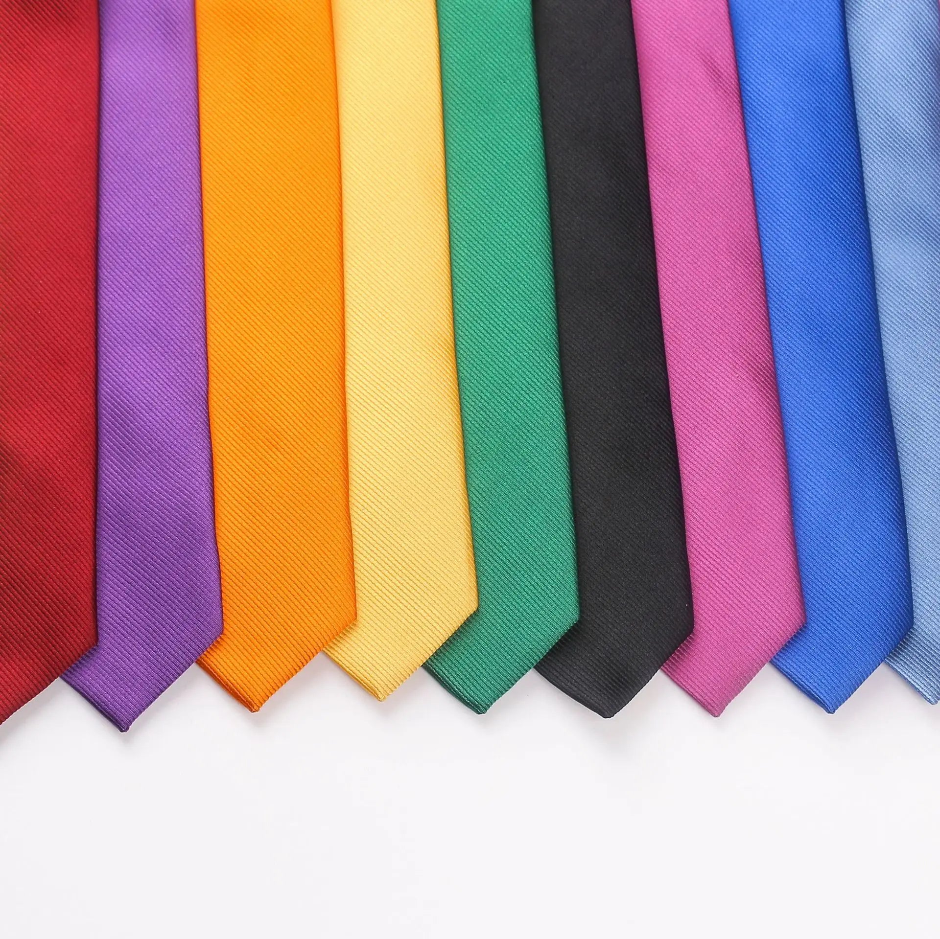 Wholesale Mens Slim Striped Polyester Black Red Solid Color Ties in 6CM