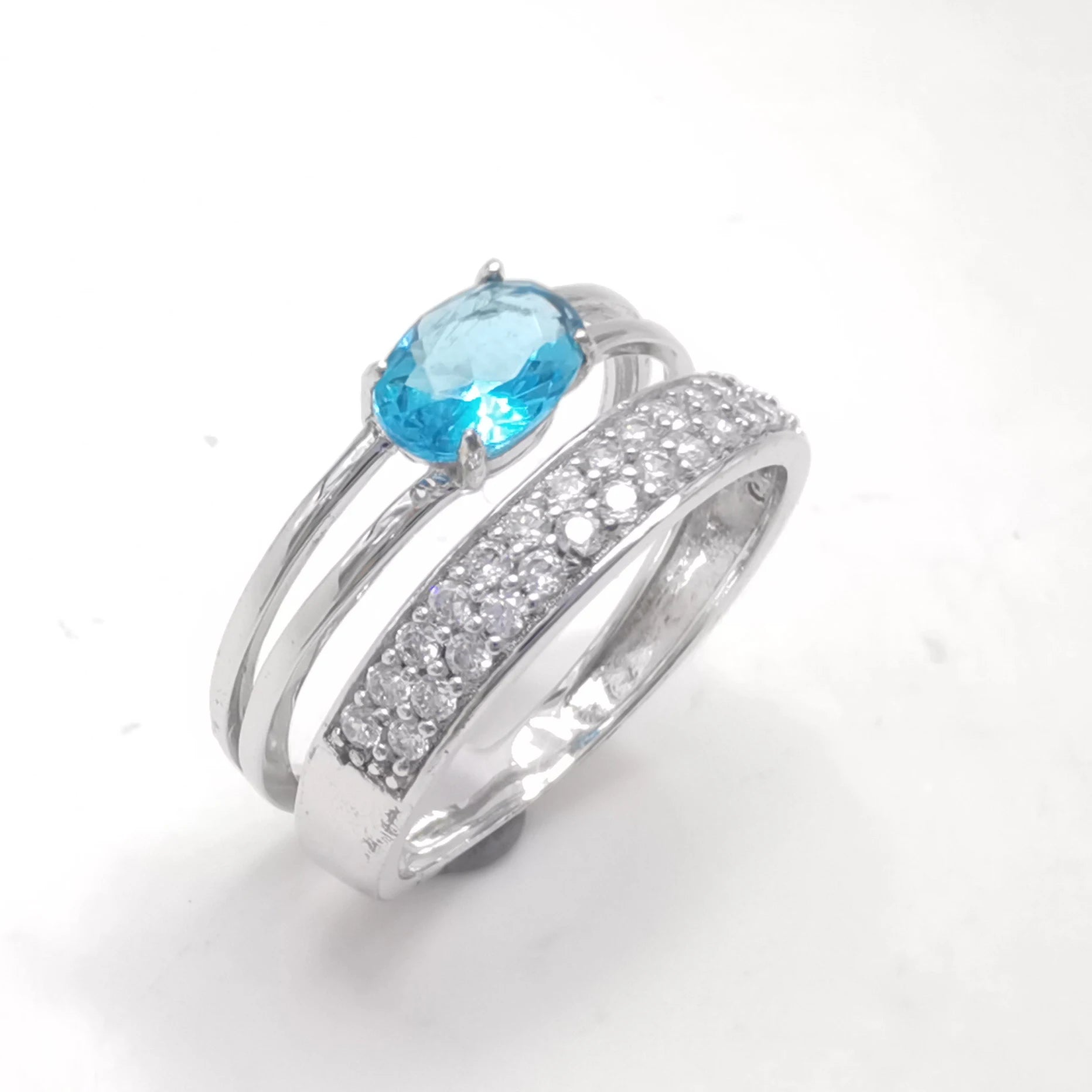 Custom 925 Sterling Silver Oval Cut Blue Topaz and White CZ Zircon Rhodium Plated Engagement Ring for Wedding and Party