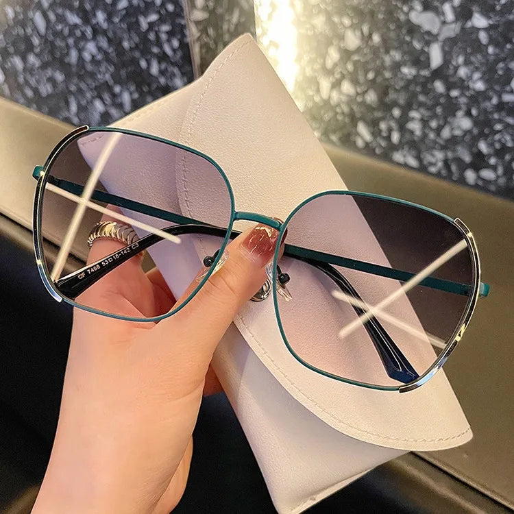 Wholesale Luxury Square Special Candy Color Lens Small Tiny Metal Frame Summer 2023 Large Frame Cute Trendy Fashion Sunglasses