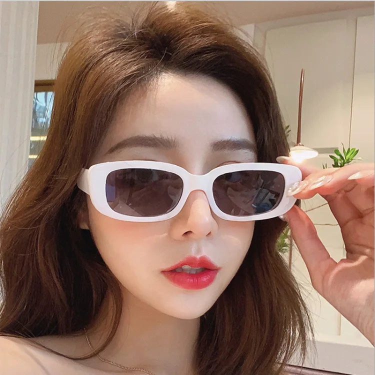 2026 Custom Logo UV400 Vintage Retro Trendy Sunglasses for Women Small Rectangular Rectangle Sun Glasses Yellow Purple Blue PC