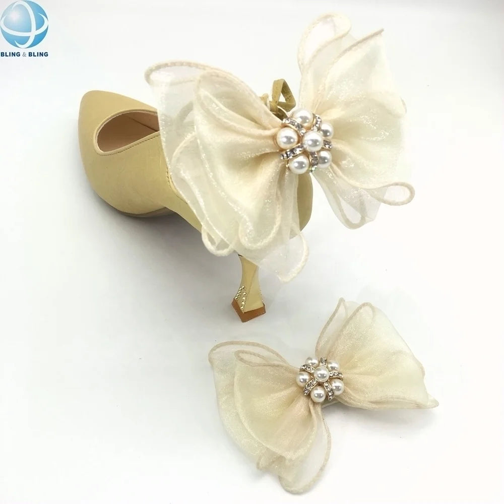 Beige Bow Shoe Brooch Fabric Silk Butterfly Pearl Shoe Clip for Women High Heels Sandals Wedding Bridal Shoes Decor Accessories