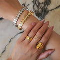 2025 Pulseras Hypoallergenic Stainless Steel Bangles Geometric Crown Zirconia Sparking Hinged Bangle Jewelry for Women Ladies