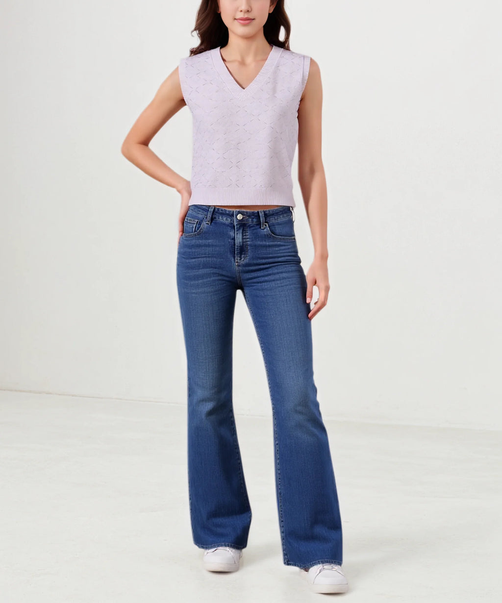 Modern Design Women's Casual Spring Thin Custom Size Front Logo Pattern Knitted V-Neck Sweater Vest