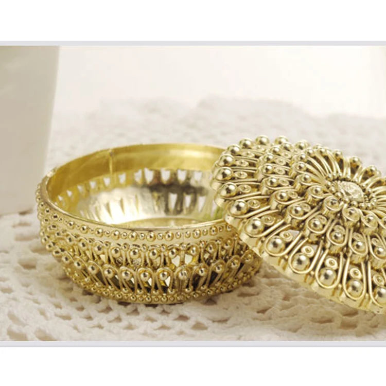 Wholesale Golden Silver Plastic Box Wedding Candy Box Chocolate Box in Stock