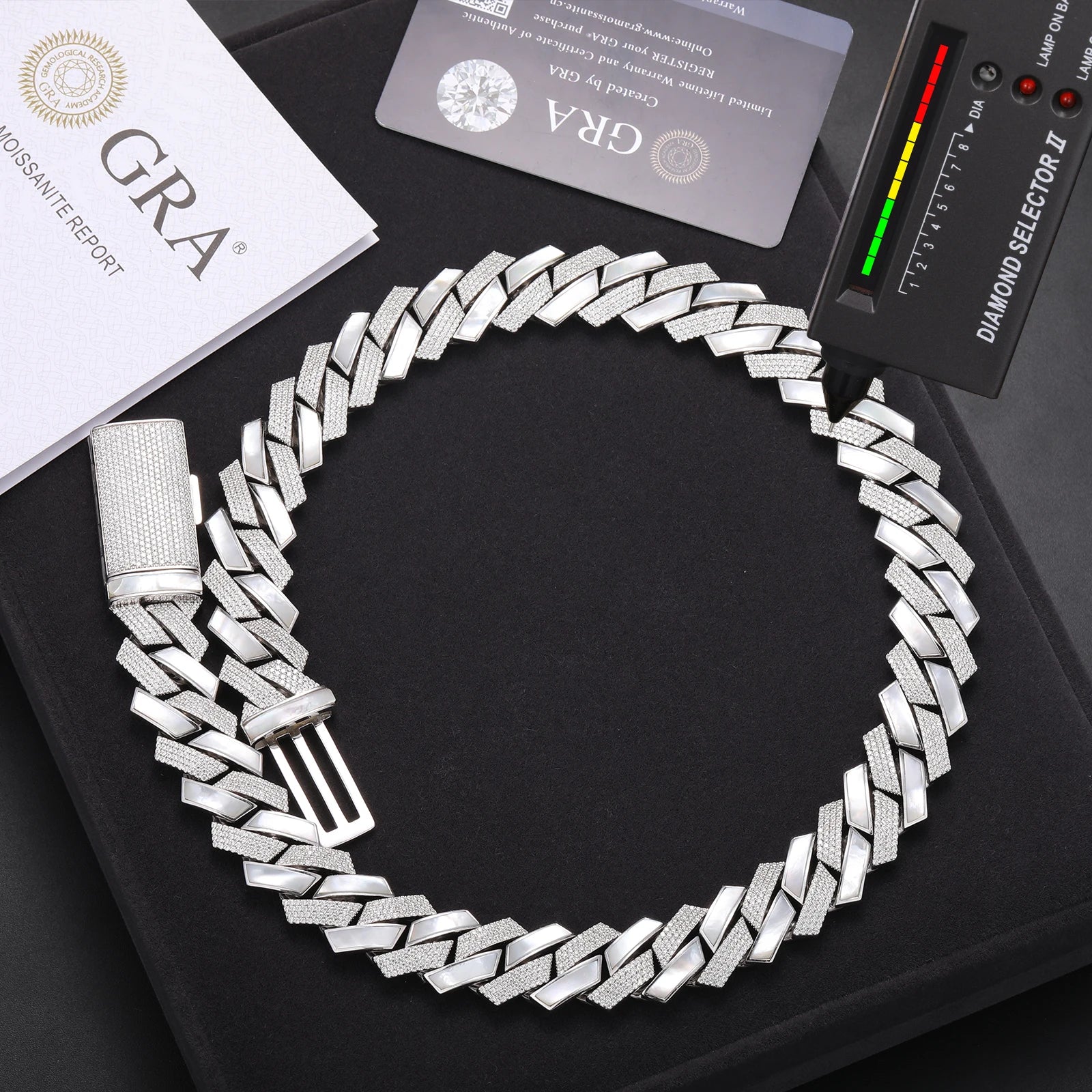 18mm Handmade Setting Shell Cuban Link Chain Pass Diamond Tester 925 Sterling Silver VVS Moissanite Iced Out Cuban Necklace