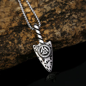 MECYLIFE Viking Rune Titanium Steel Pendant Triangle Amulet Nordic Jewelry Wholesale Men Vintage Stainless Steel Necklace