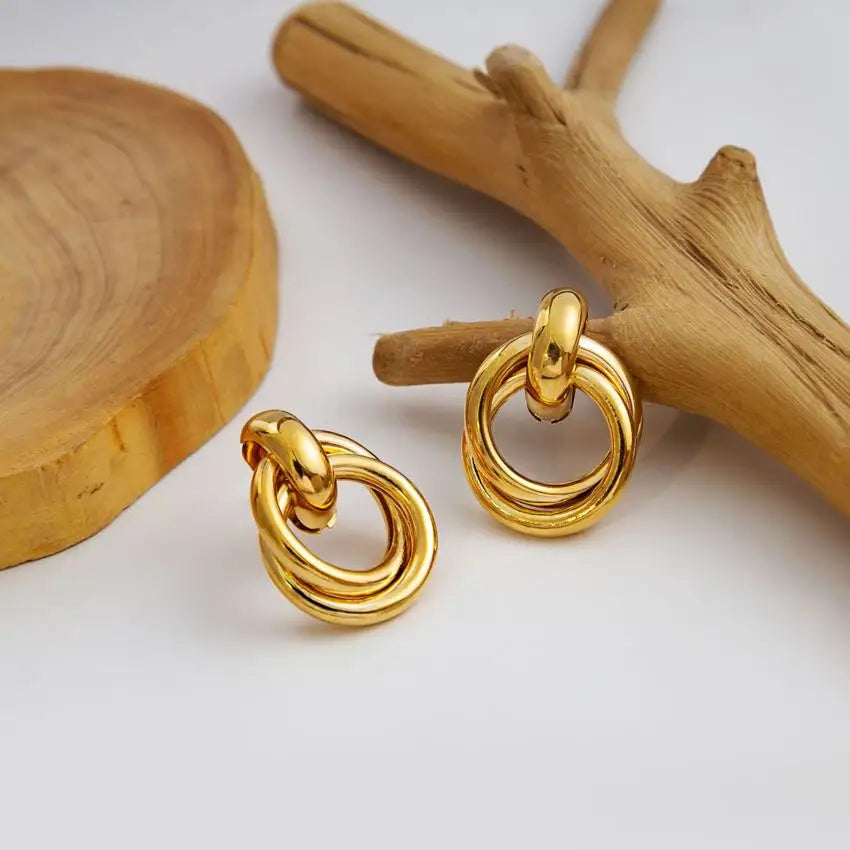 Special Design Widely Used Not Easily Deformed 18K Plated Gold Circle Twisted Personalized Trend Stainless Steel Cuff Earrings