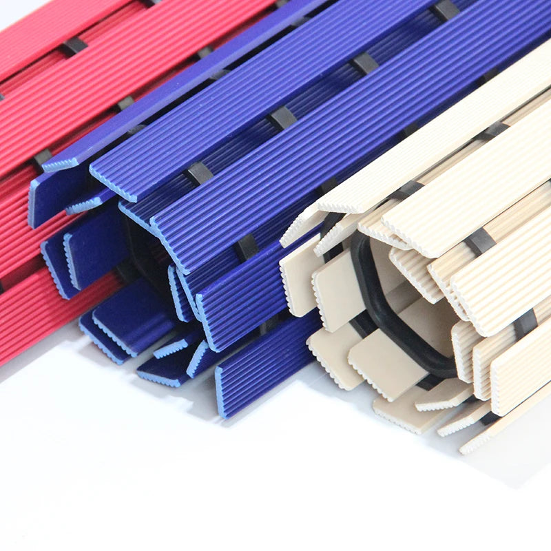 Custom Eco-Friendly PVC Stripe Shower Anti-Slip Mat Roll Solid Pattern Machine-Made Bathroom Mat Available in Custom Colors