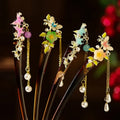 Fashion Wood Retro Chinese Hair Stick Chopstick for Women With Magnolia Flower Tassels Chain Handmade Wood Hairpin Hair Sticks