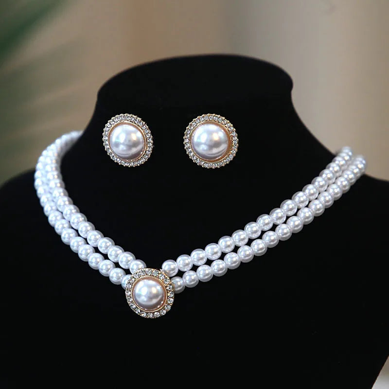 Vintage French Round Pearl Necklace  Necklace Earrings Simple Party Clavicle Chain  Bride's Wedding Dress with Accessories