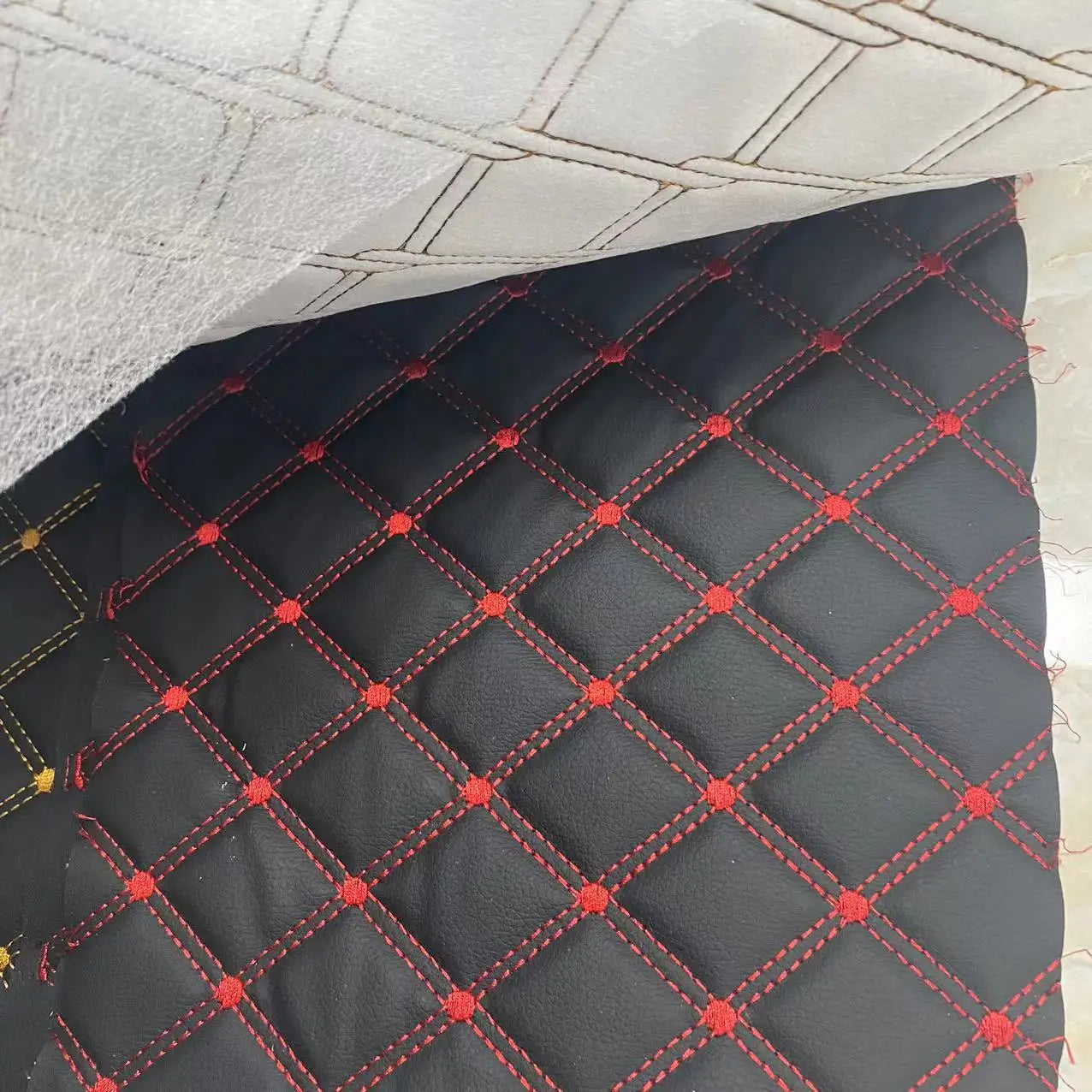 Different Stitch Color PVC Embossed Quilted Leather for Car Seat Cover and Car Mat Making