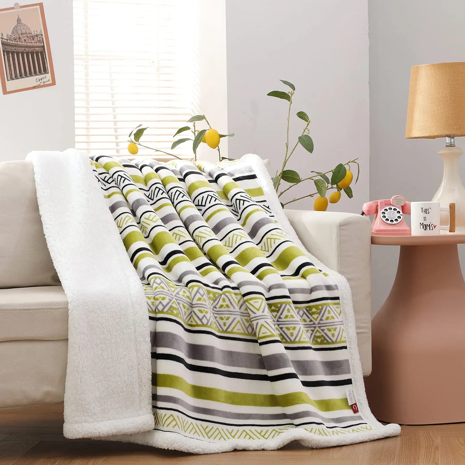 Factory Direct Sale Super Soft Festival Christmas Flannel Fleece Throw Blanket for Winter