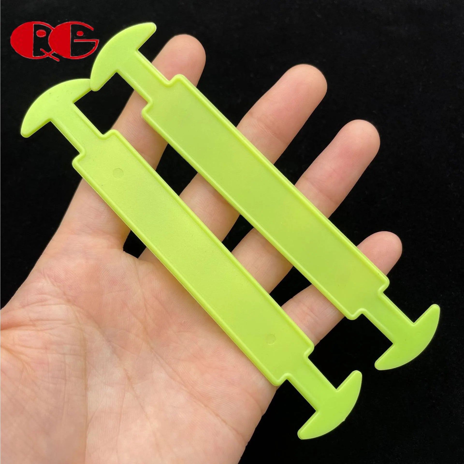 Portable Carton Toy Box Plastic Handle Hanger for Bags and Buckets  Cardboard Box Carton Box Accessories