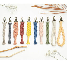 Boho Handmade Woven Cotton Key Chains Rope Braided Colorful Macrame Keychains Tassel Bag Car Key Charm Pendant Keychain Wristlet