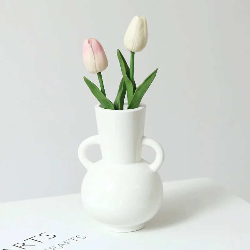 Exquisite Modern Creative Resin Vases Home Decor Ornament Tabletop Decorative Resin Flower Vases for Living Room
