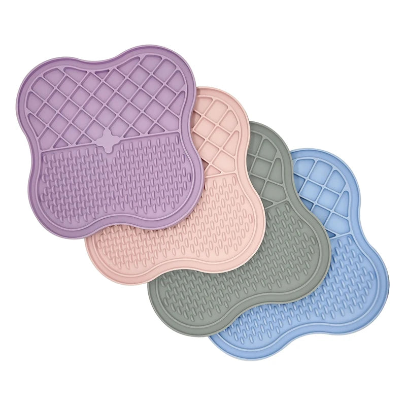 2025 Eco-Friendly No-Spill Silicone Square Pet Bowls Feeder Slow Small Animals Licking Mat