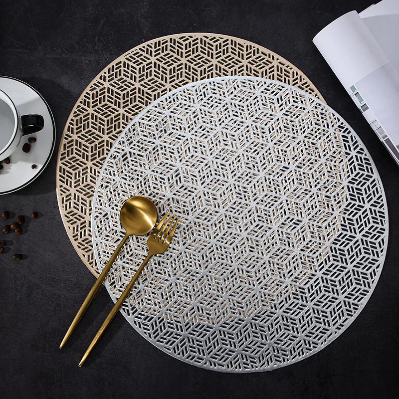 Vintage Woven PVC Placemat Anti-Skid Heat-Insulation Beaded Dining Table Non-Slip Table Mat for Kitchen Home Wedding Christmas
