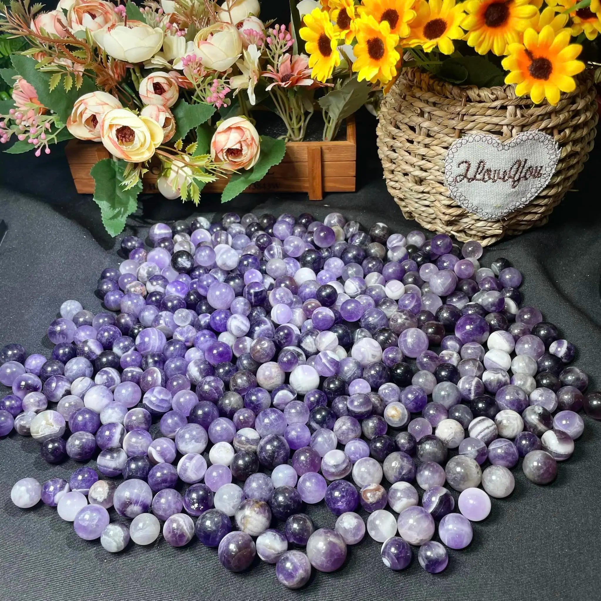 Wholesale Small Dream Amethyst Crystal Spheres  Dream Amethyst Energy Crystal Sphere Balls for   Meditation