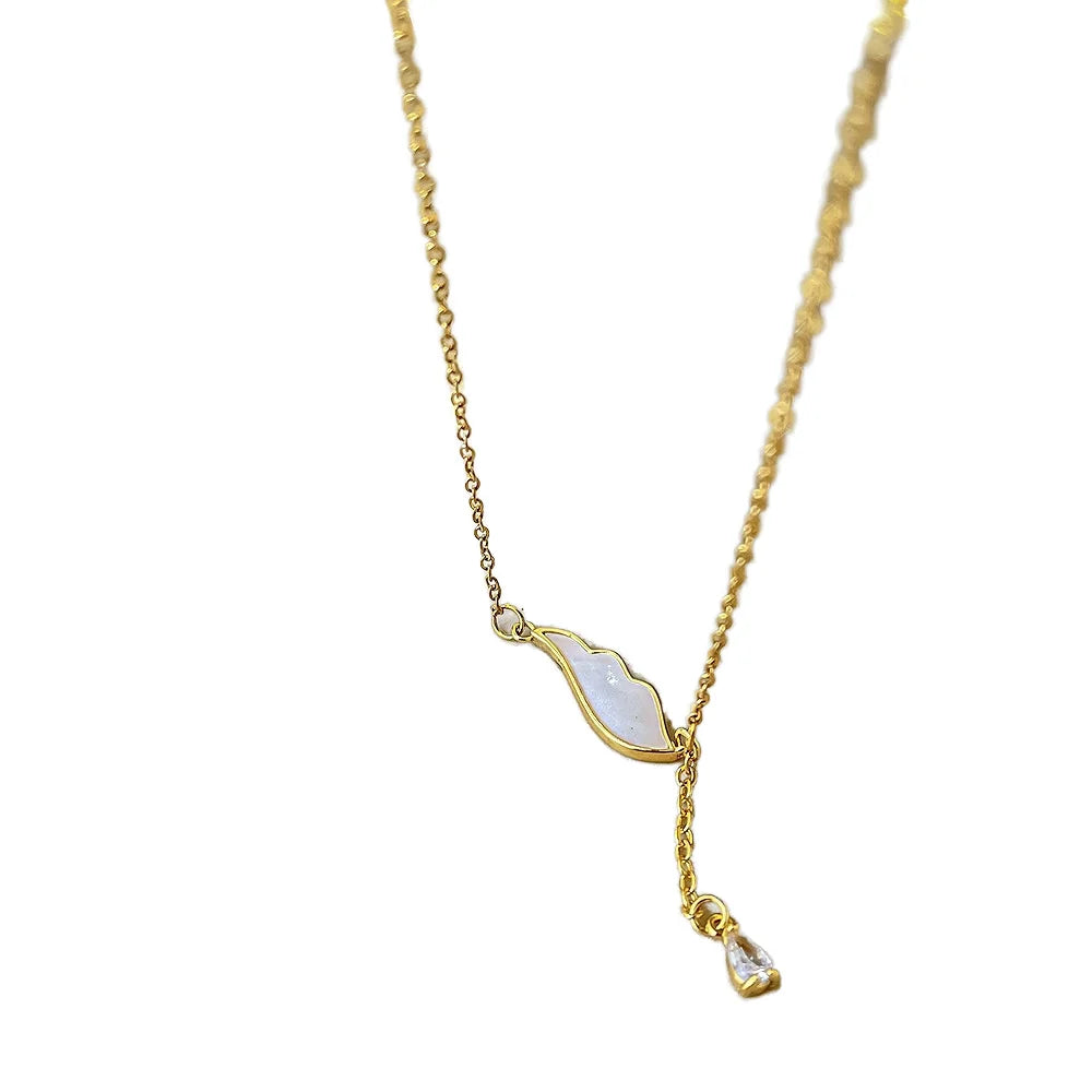 Luxury Customizable Gold Necklace for Girls High Plating Stainless Steel with Trendy Diamond and Pearl Gift