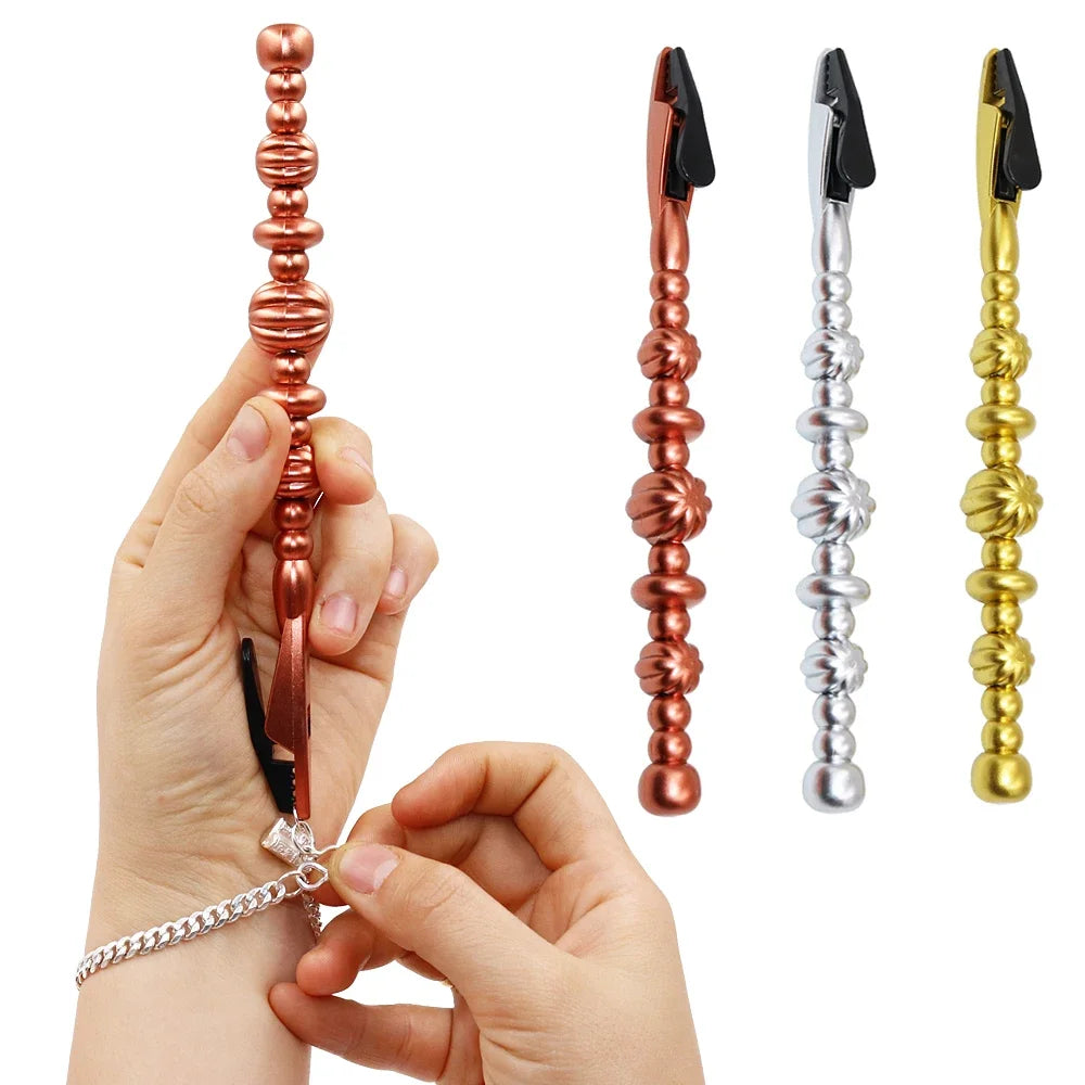 Portable Plastic Jewelry Fastening Hook Equipment Necklace Clasps & Bracelet Closure Wearing Assistant Tool
