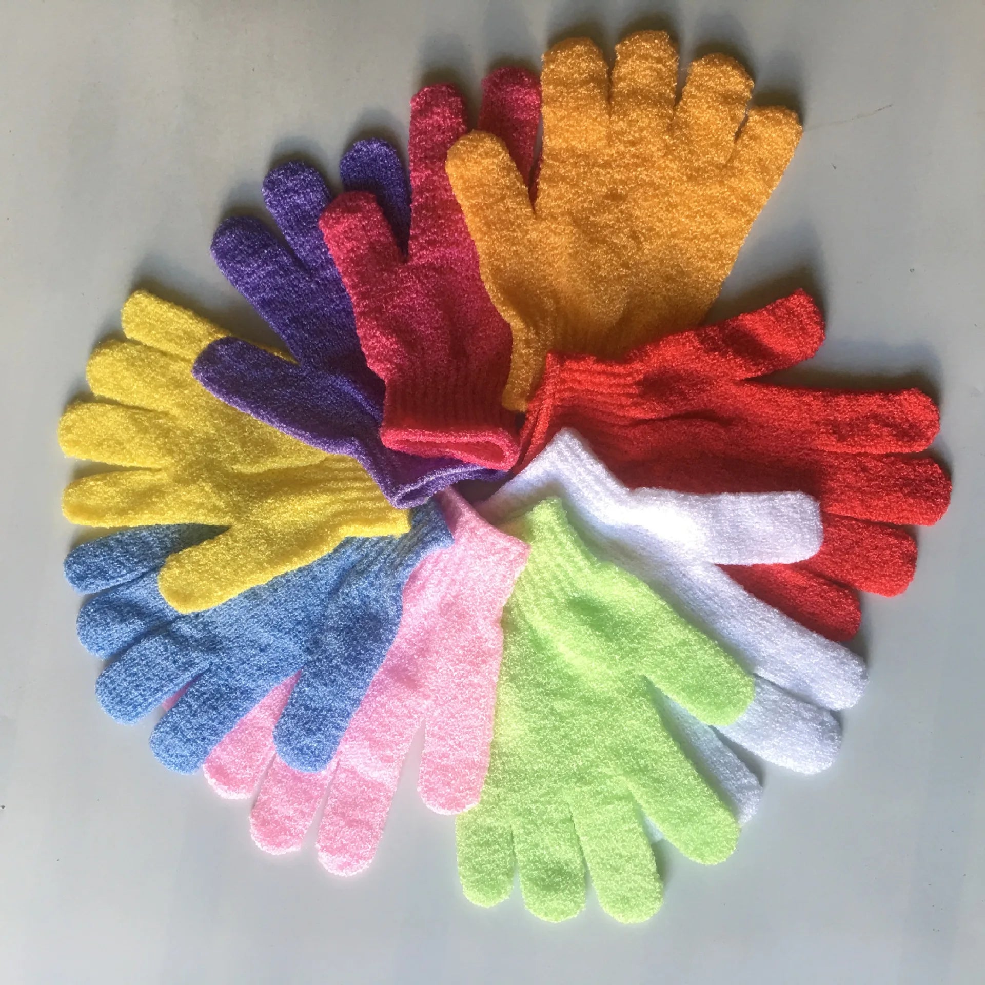 Wholesale Five-finger Exfoliating Bath Gloves with Body Cleaning & Skin Massage Function