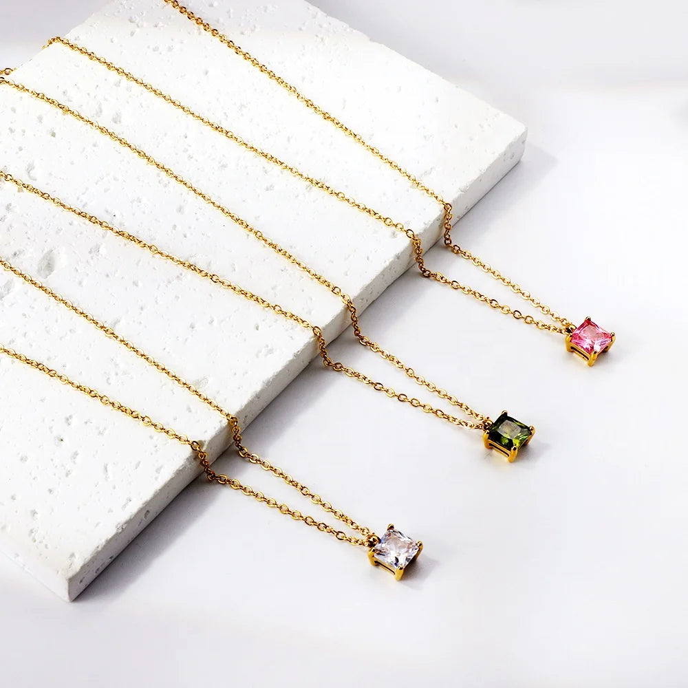Custom Women Fashion Jewelry Gold Plated Square Pendant Necklaces Dainty Stainless Steel White/Pink/Green Diamond Cz Necklace