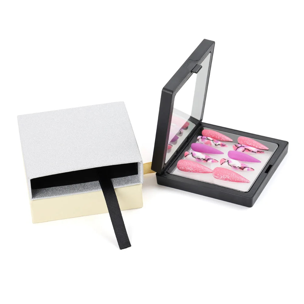 Custom White Luxury Jewelry Boxes Square Shape Packaging with Logo on OEM/ODM Brand MOQ 100pcs Attractive Gift Boxes