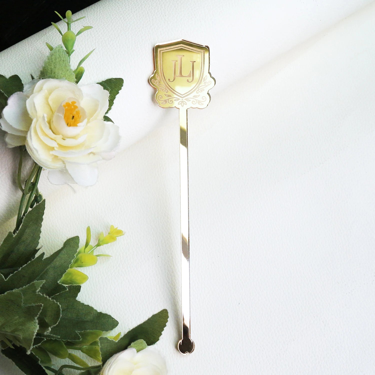Custom Gold Mirror Acrylic Cocktail Drink Stir Stick with Initials Logo for Decoration Coffee Wedding Drink Stirrers
