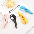 Smart Kitchen Gadget Dolphin Shape Fruit Vegetable Palm Peeler Children Safety Fruit Peeler Tool Kitchen Accessories